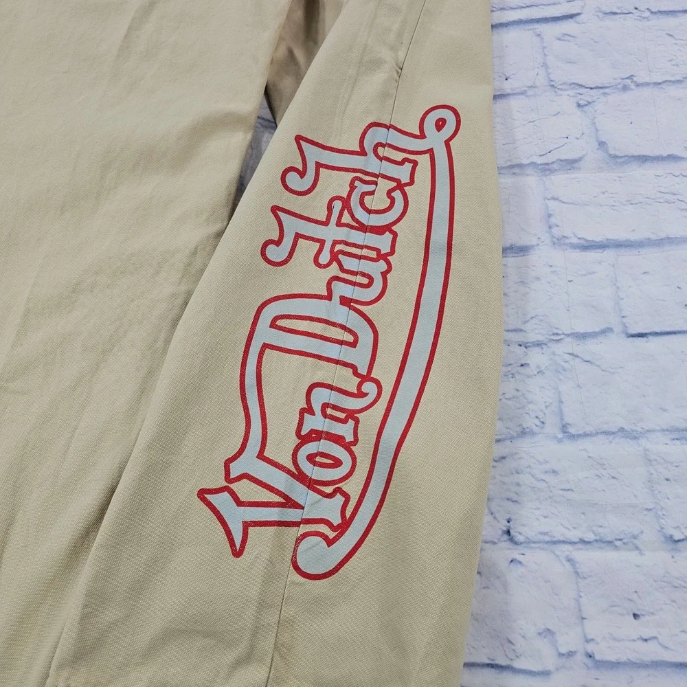Von Dutch step into